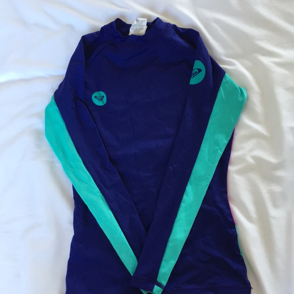 Roxy rash guard